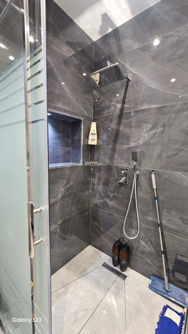 Kirayə 3 otaqlı Mənzil 100 m² Xətai r.