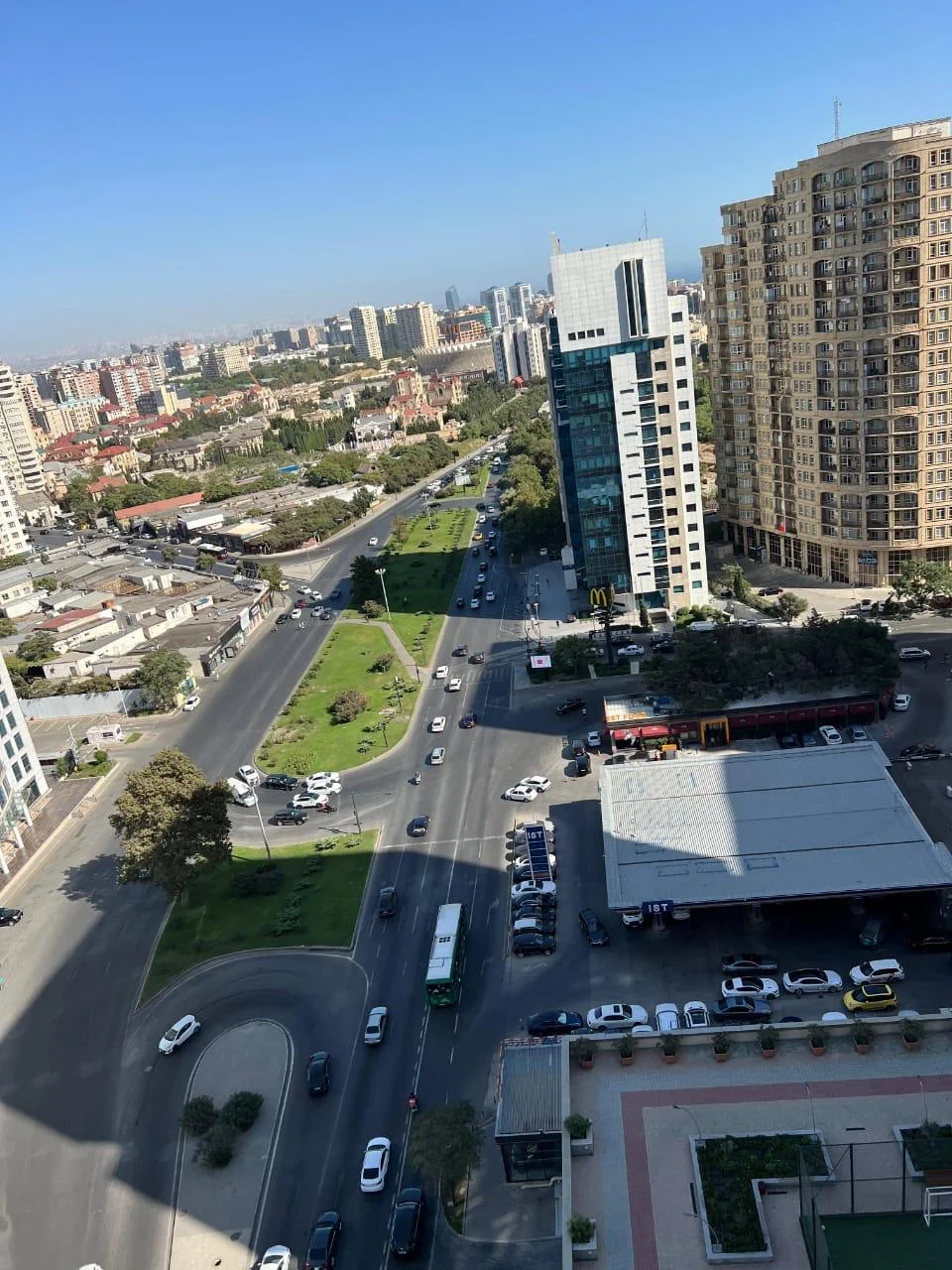 For rent 4-room Apartment 180 m² Nəsimi dist. 8 Noyabr metro – şəkil 18