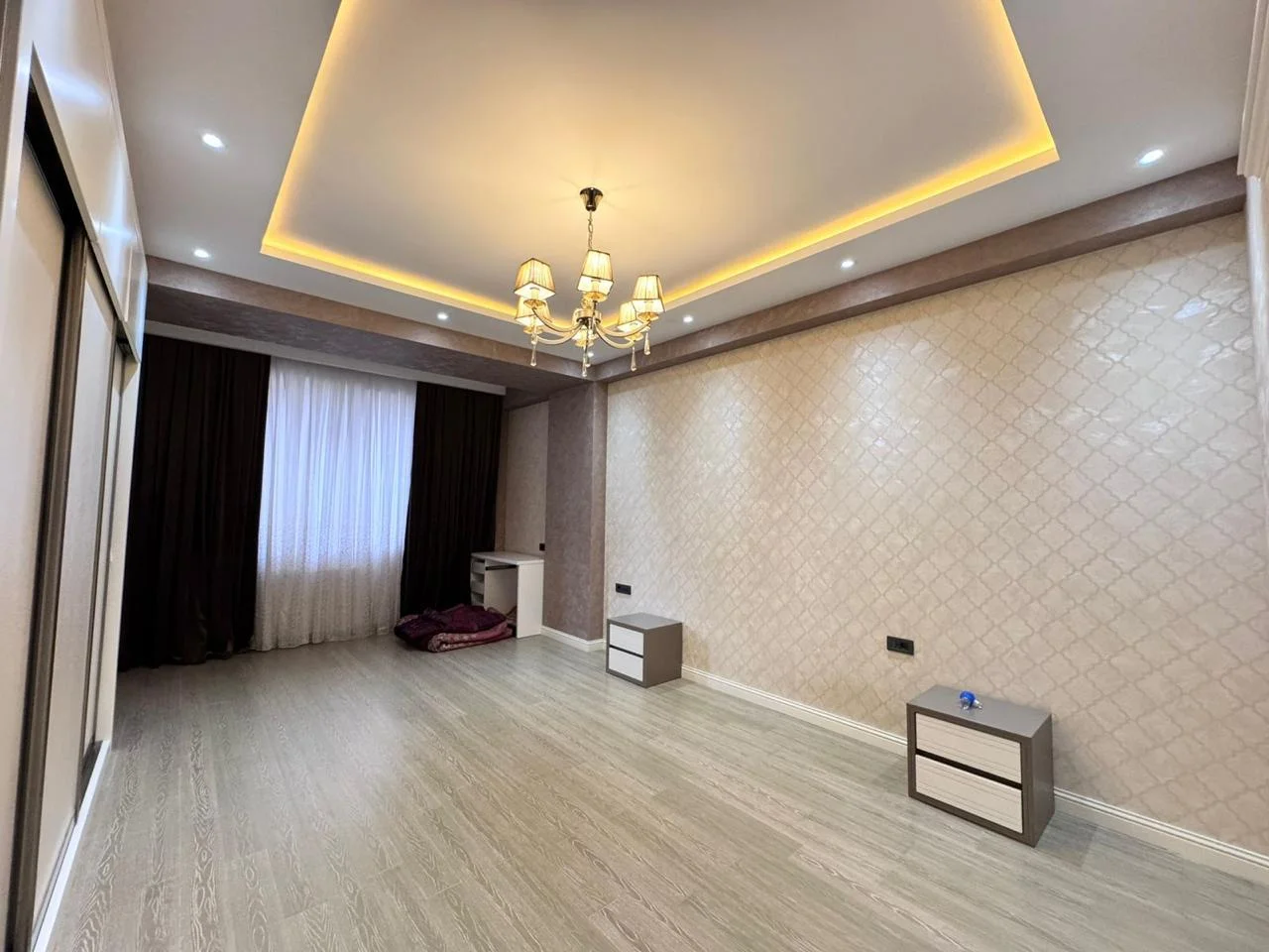 Kirayə 3 otaqlı Mənzil 160 m² Nərimanov r.