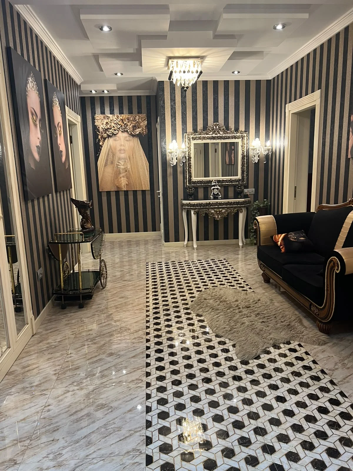 Satılır 4 otaqlı Mənzil 170 m² Xətai r.