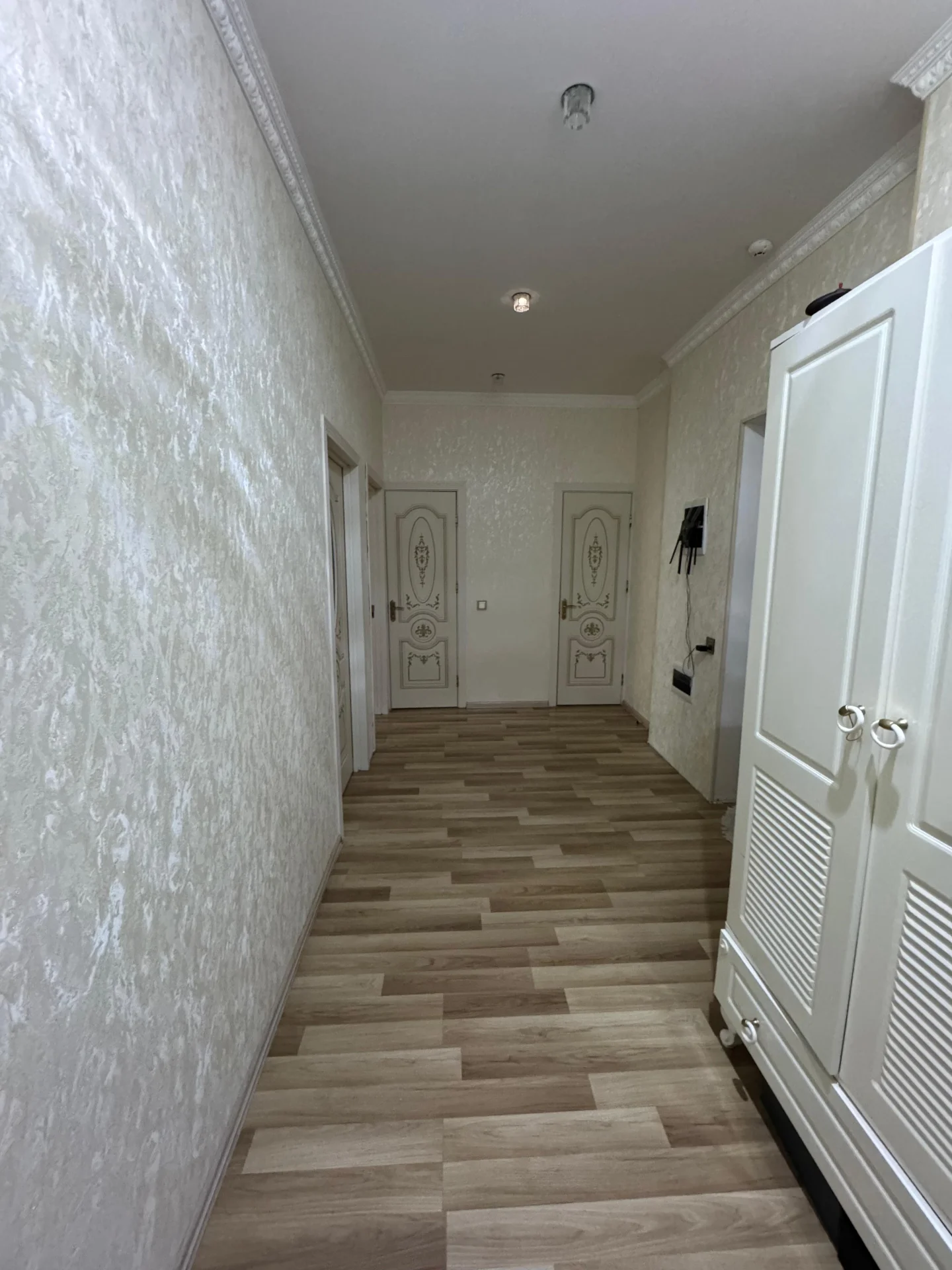 Satılır 2 otaqlı Mənzil 100 m² Yasamal r.