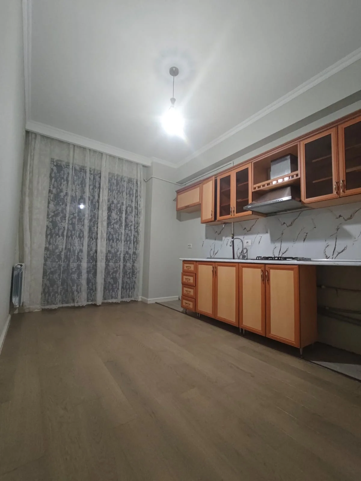 Kirayə 3 otaqlı Mənzil 85 m² Yasamal r. İnşaatçılar m. – şəkil 6
