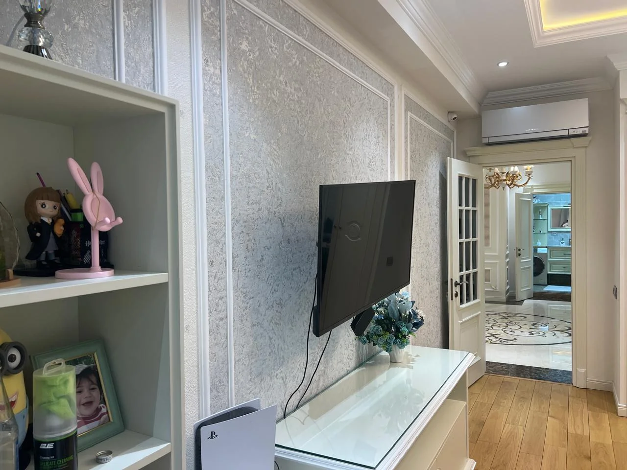 Satılır 4 otaqlı Mənzil 4 m² Nəsimi r.