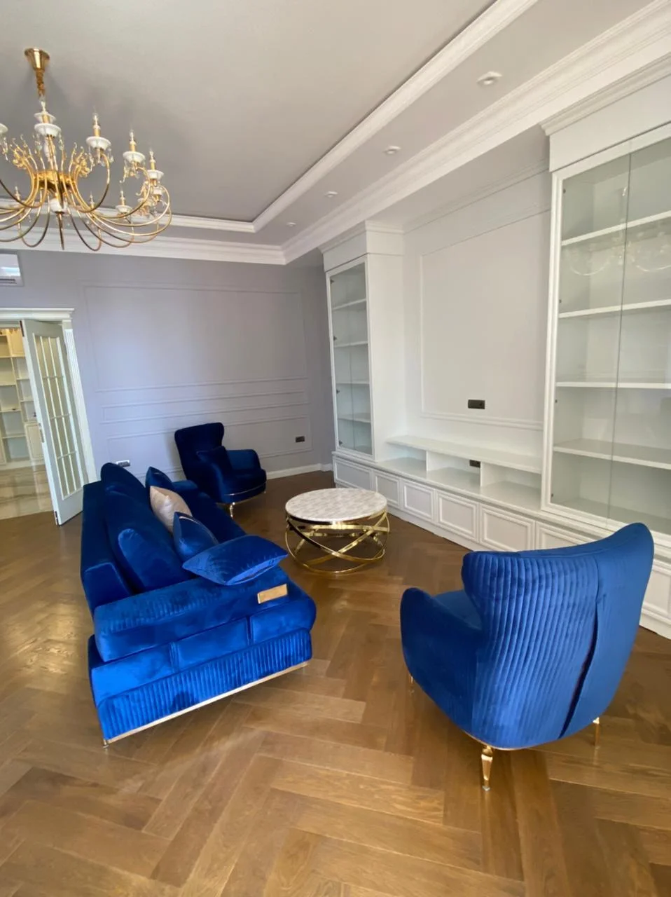Kirayə 3 otaqlı Mənzil 180 m² Nəsimi r. – şəkil 6