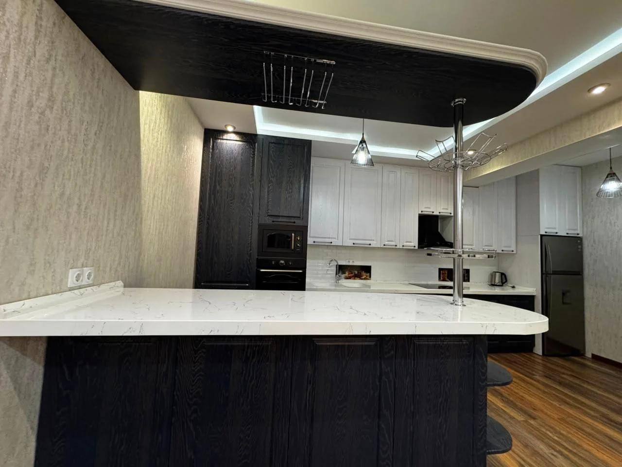 Kirayə 3 otaqlı Mənzil 120 m² Xətai r. Şah İsmayıl Xətai m. – şəkil 4