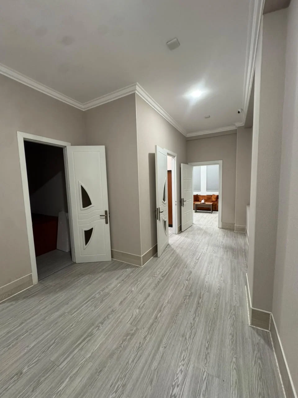 Kirayə 3 otaqlı Ofis 100 m² Nərimanov r.
