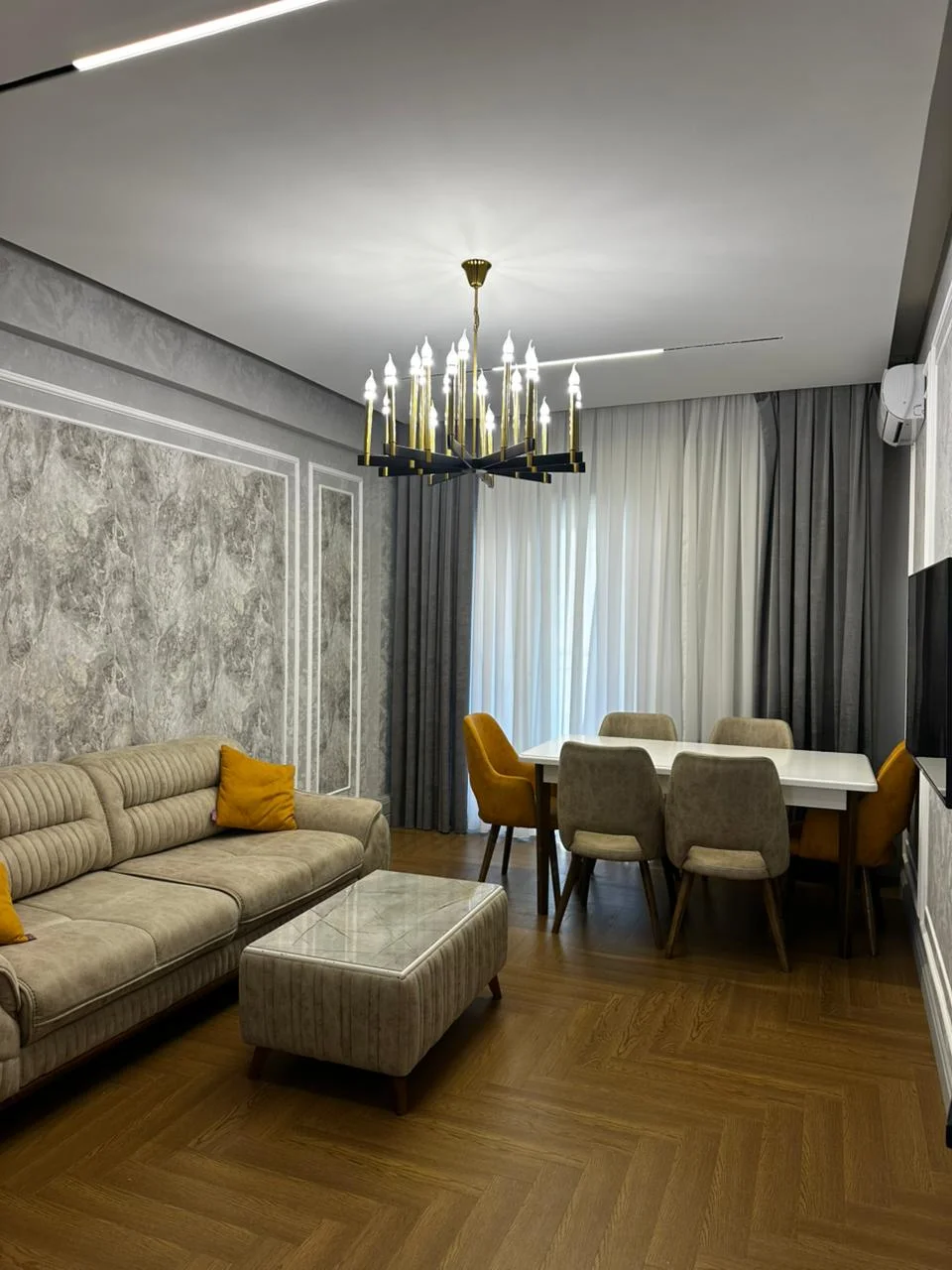 Pilot Hayat Residence