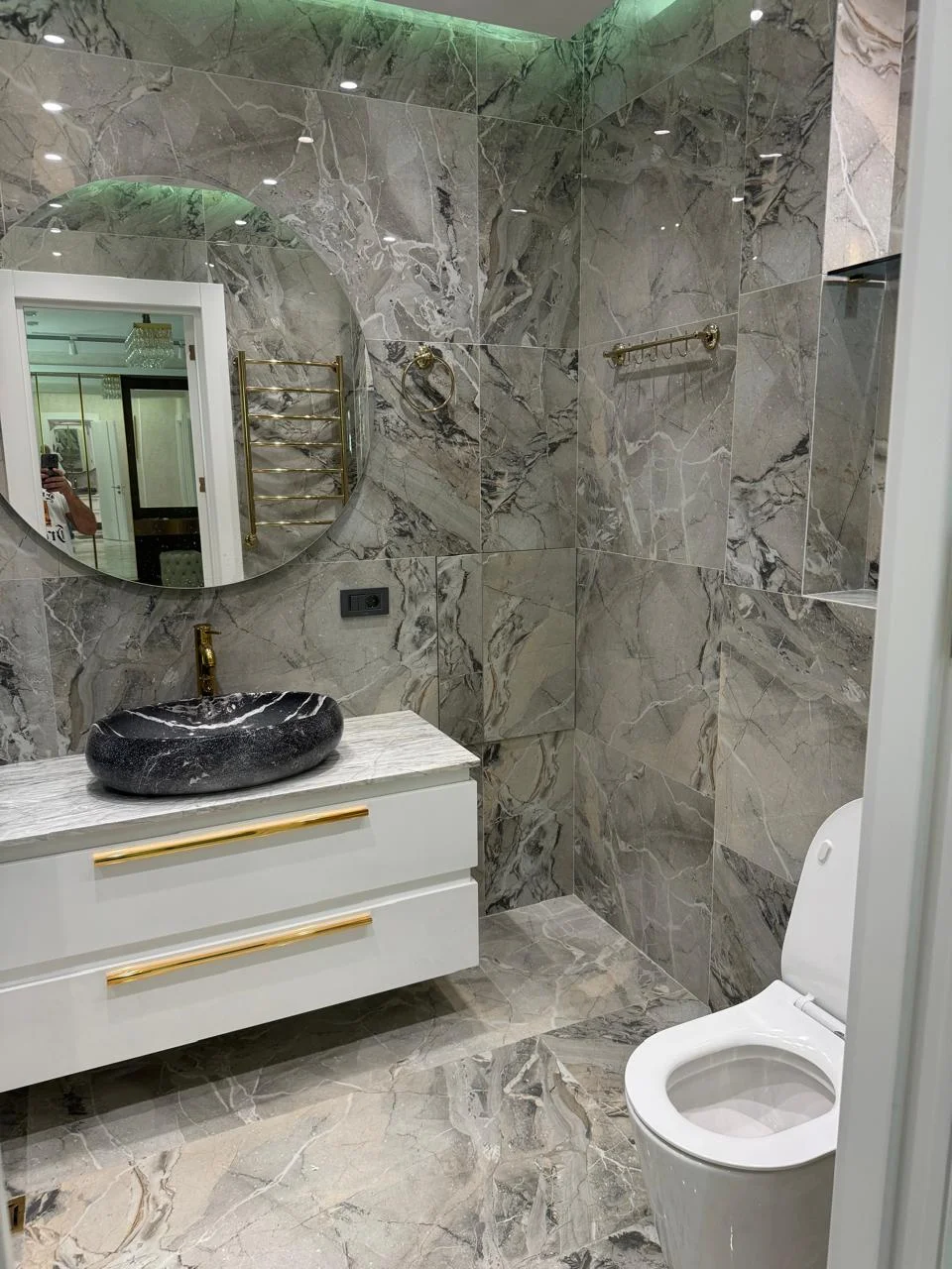 Kirayə 3 otaqlı Mənzil 140 m² Xətai r. – şəkil 15