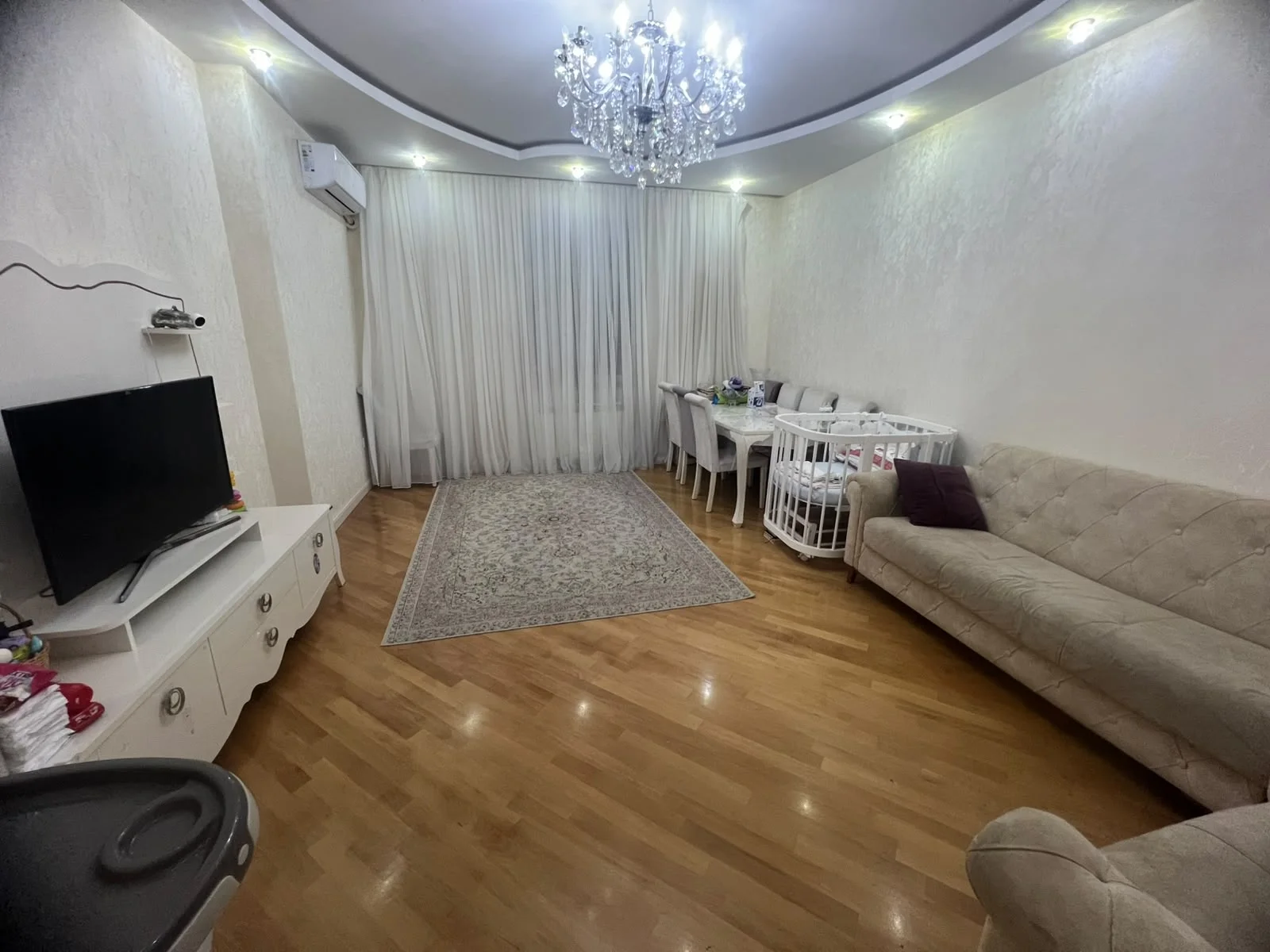 Kirayə 3 otaqlı Mənzil 86 m² Nərimanov r.