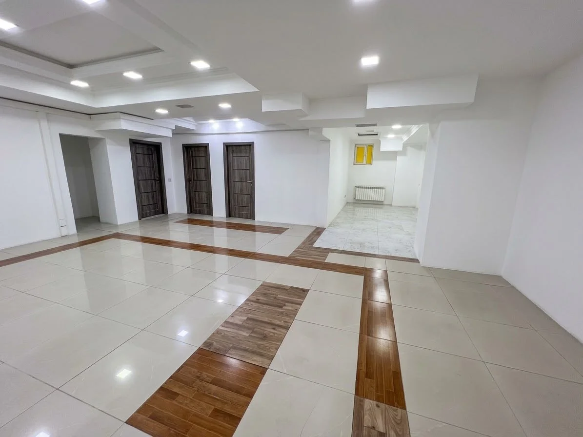 Kirayə 3 otaqlı Ofis 300 m² Nəsimi r.