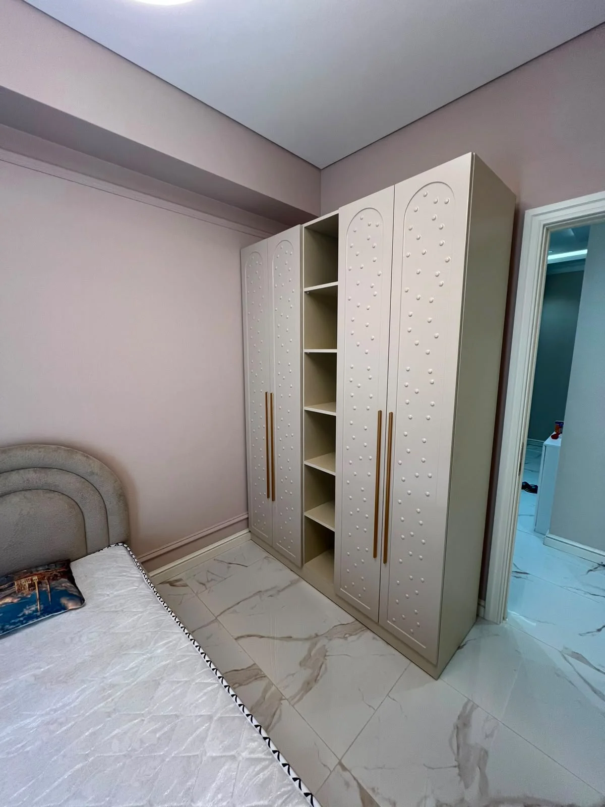 Kirayə 3 otaqlı Mənzil 95 m² Nərimanov r.