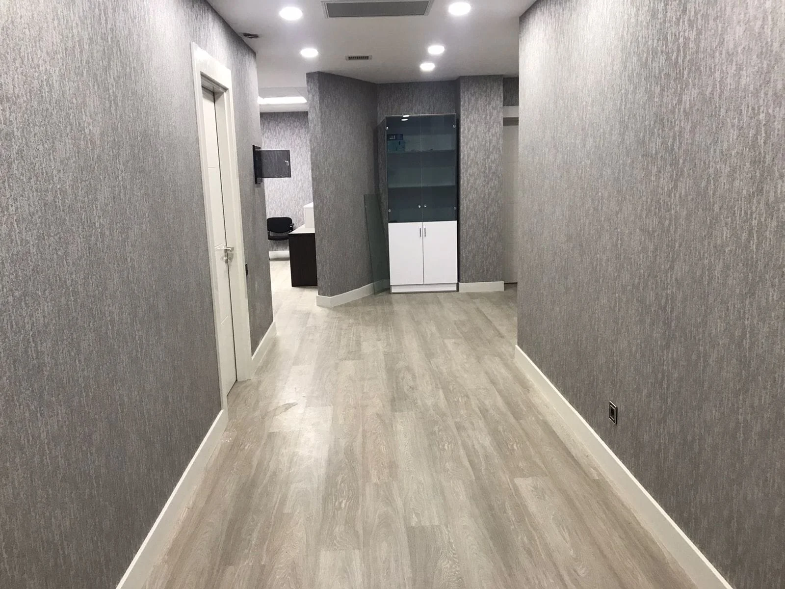 Kirayə 5 otaqlı Ofis 250 m² Nərimanov r.