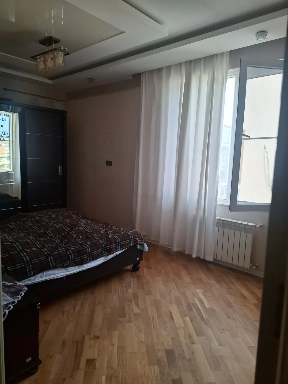 Kirayə 3 otaqlı Mənzil 85 m² Xətai r.