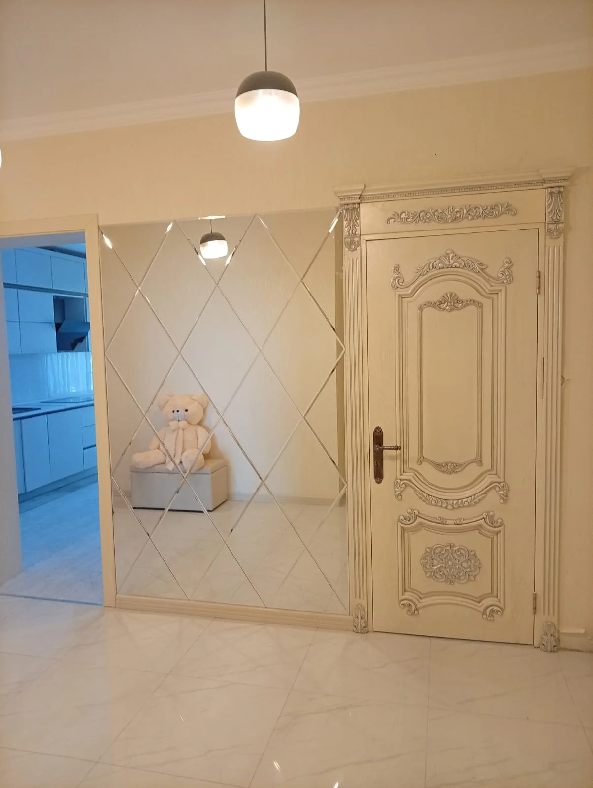 Kirayə 3 otaqlı Mənzil 110 m² Nəsimi r.
