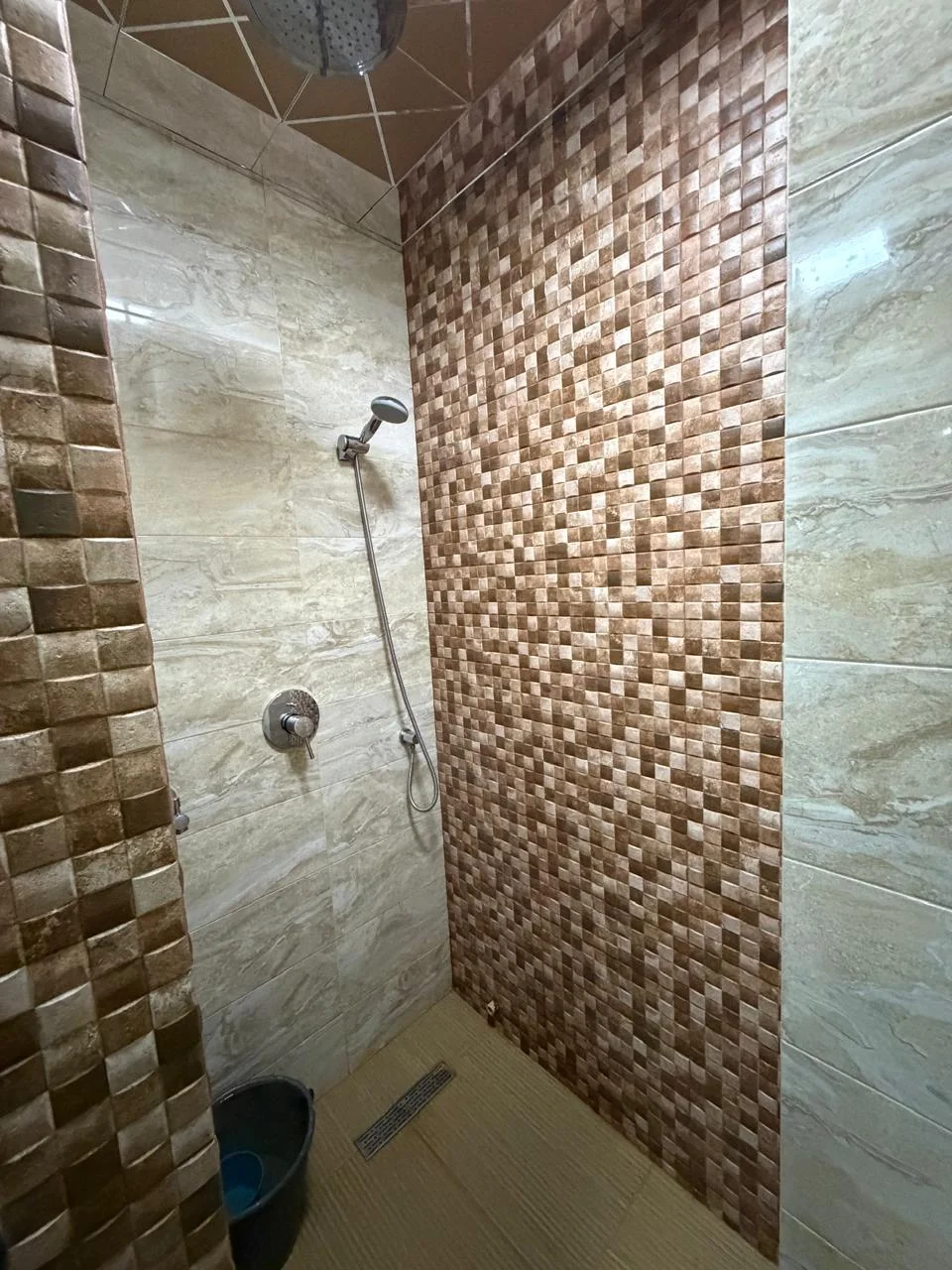 Satılır 4 otaqlı Mənzil 180 m² Nərimanov r. – şəkil 20