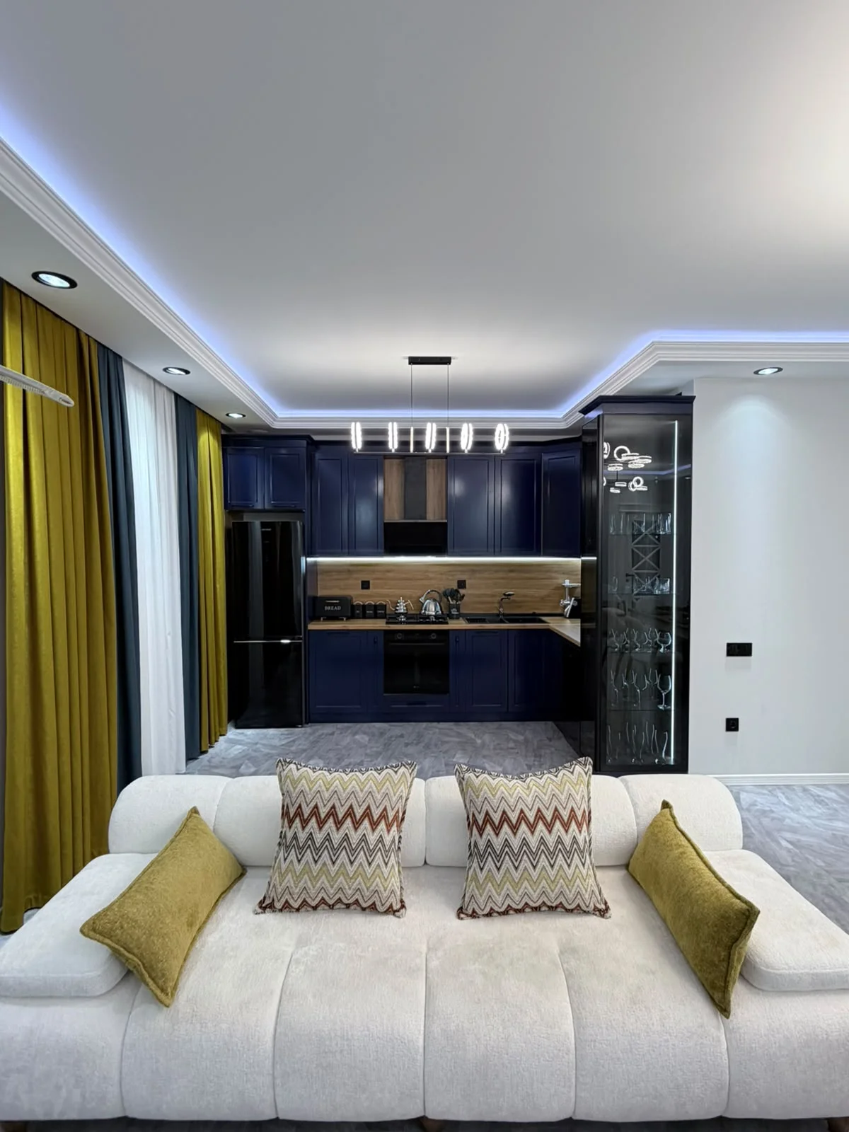 Kirayə 3 otaqlı Mənzil 145 m² Nəsimi r. 8 Noyabr m. – şəkil 13