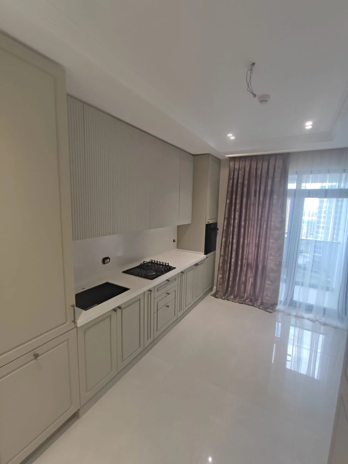 Kirayə 4 otaqlı Mənzil 129 m² Nərimanov r.