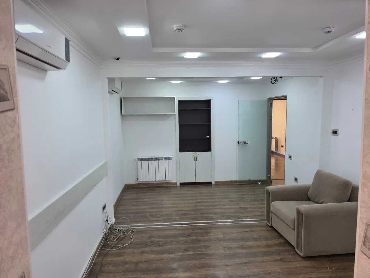 Kirayə 3 otaqlı Ofis 80 m² Yasamal r. – şəkil 13