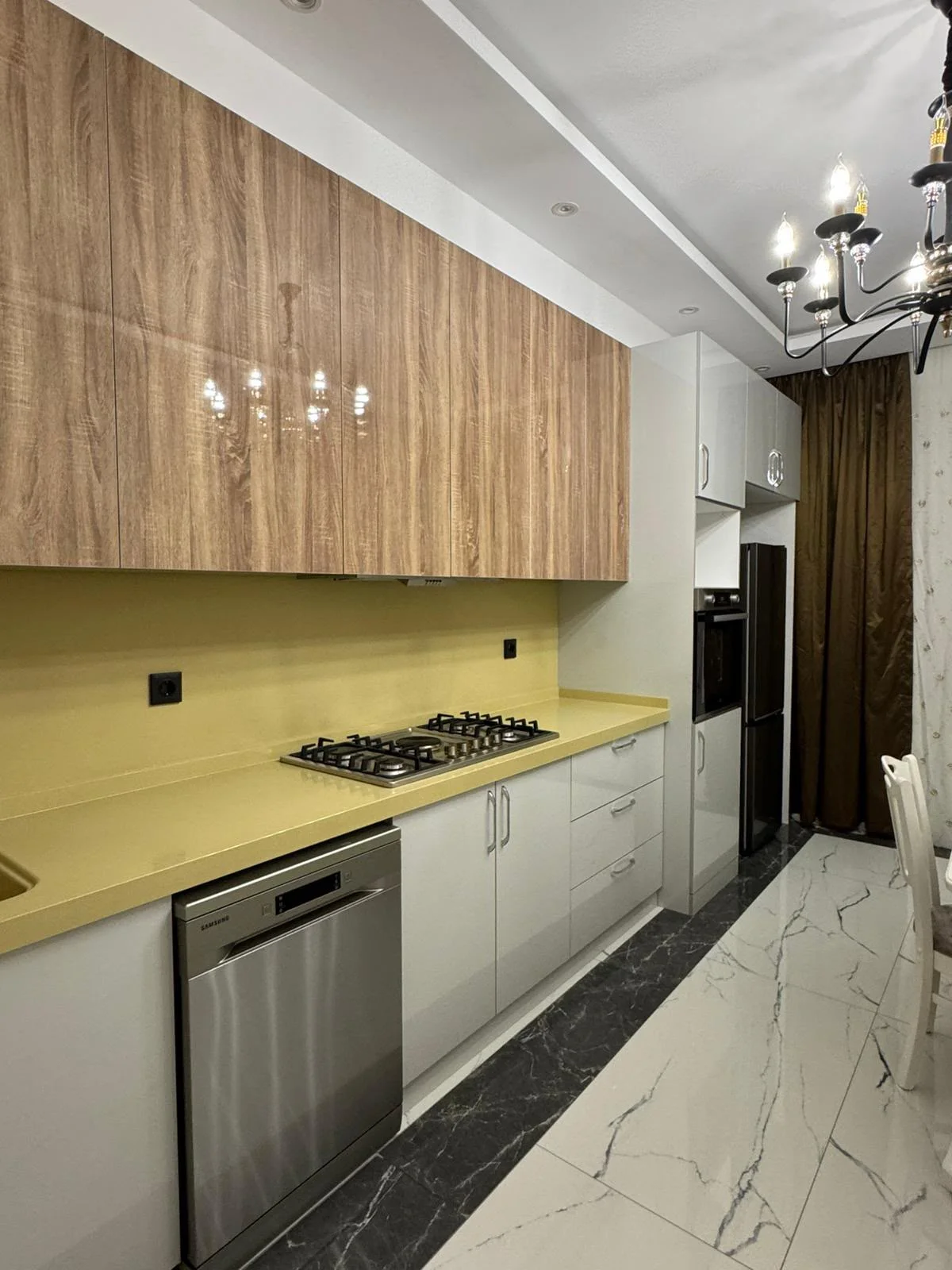 Kirayə 3 otaqlı Mənzil 152 m² Nəsimi r. – şəkil 8