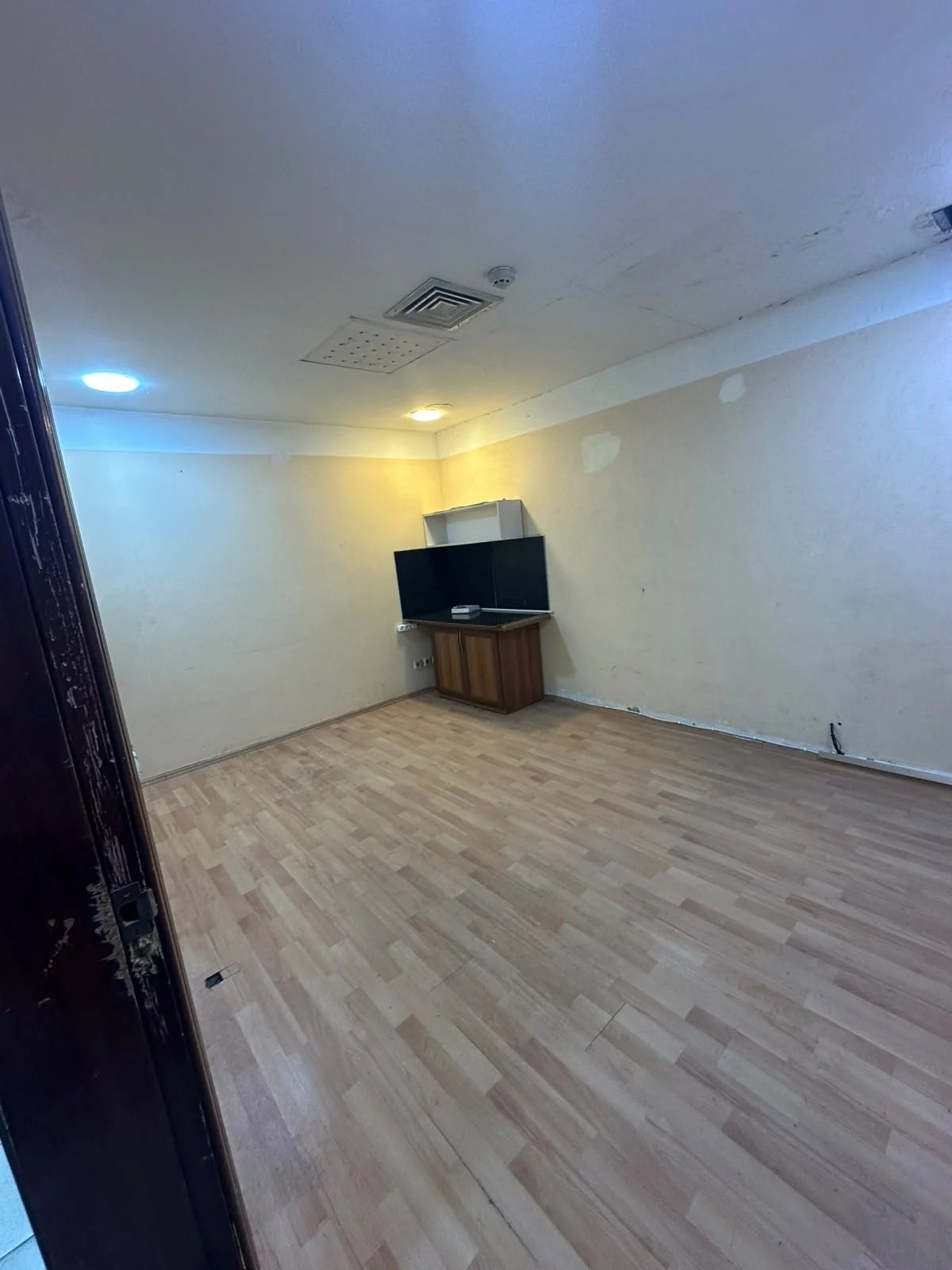 Kirayə 3 otaqlı Ofis 45 m² Binəqədi r.