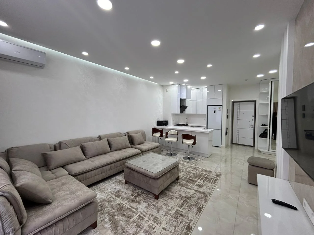 Аренда 2-комнатная Квартира 70 m² Yasamal р-н 8 Noyabr м. – şəkil 2
