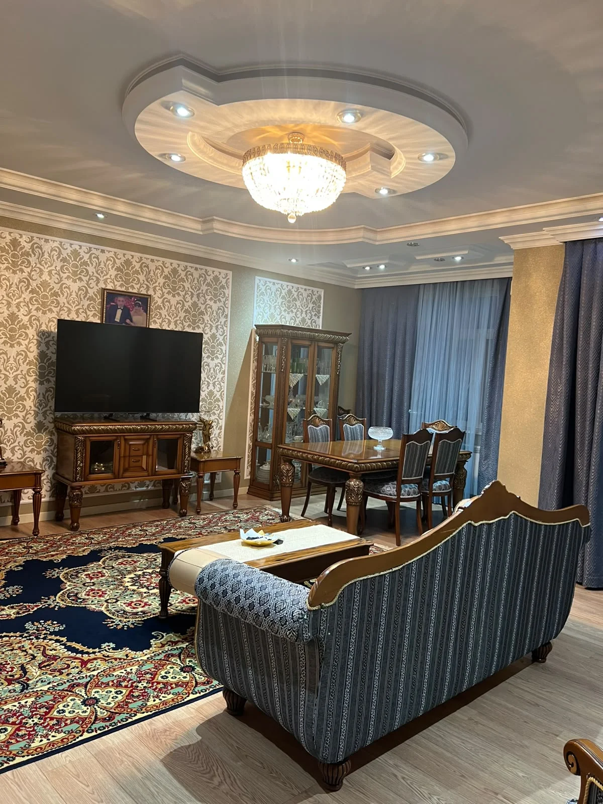 Satılır 4 otaqlı Mənzil 170 m² Xətai r.