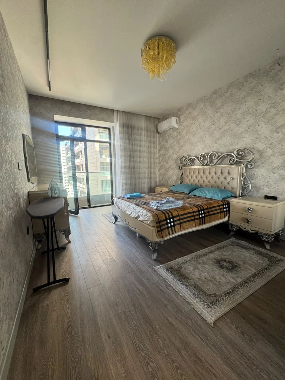 Kirayə 4 otaqlı Mənzil 178 m² Yasamal r. – şəkil 6