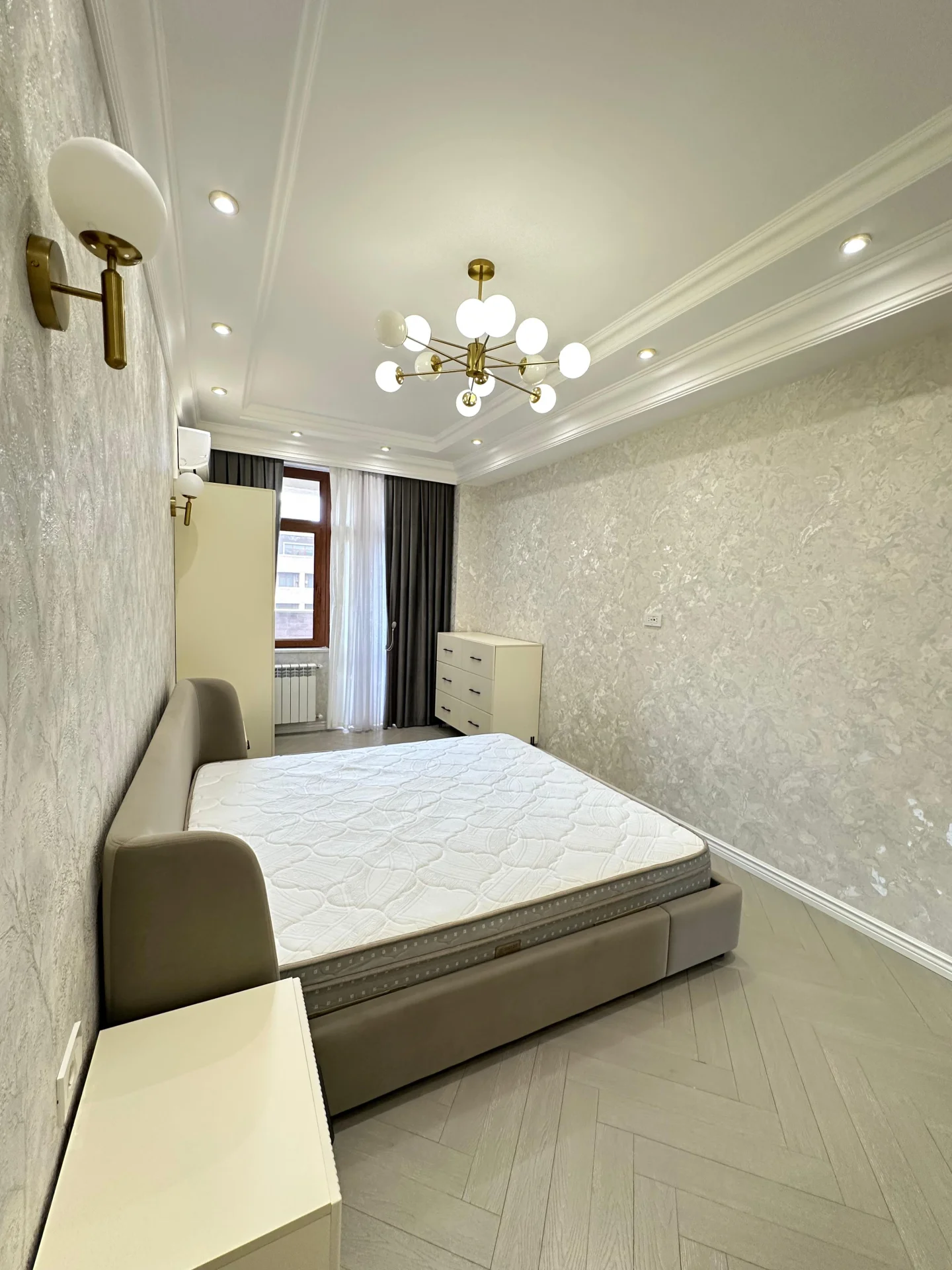 Satılır 2 otaqlı Mənzil 108 m² Nəsimi r.