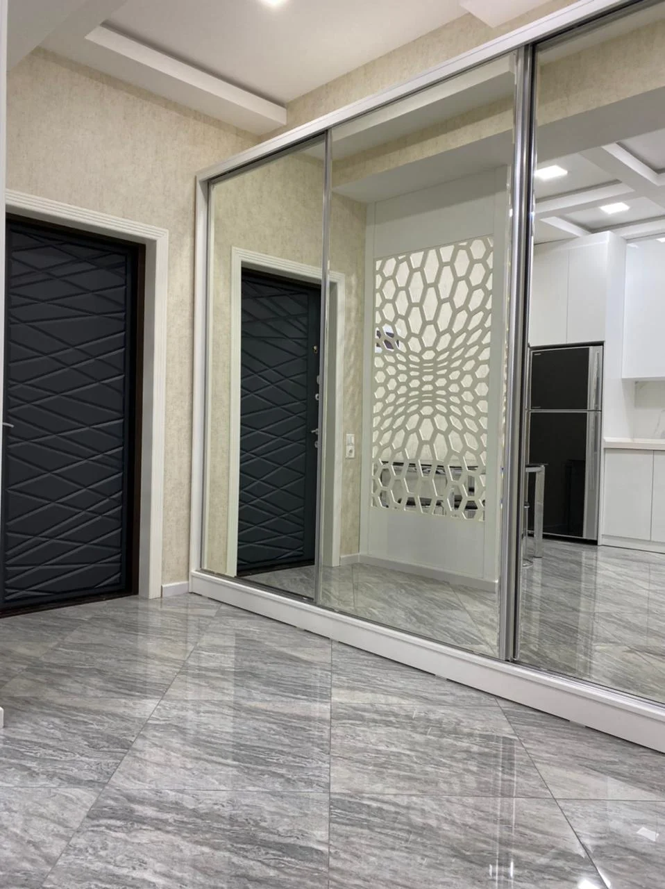 Kirayə 2 otaqlı Mənzil 70 m² Nərimanov r. – şəkil 14