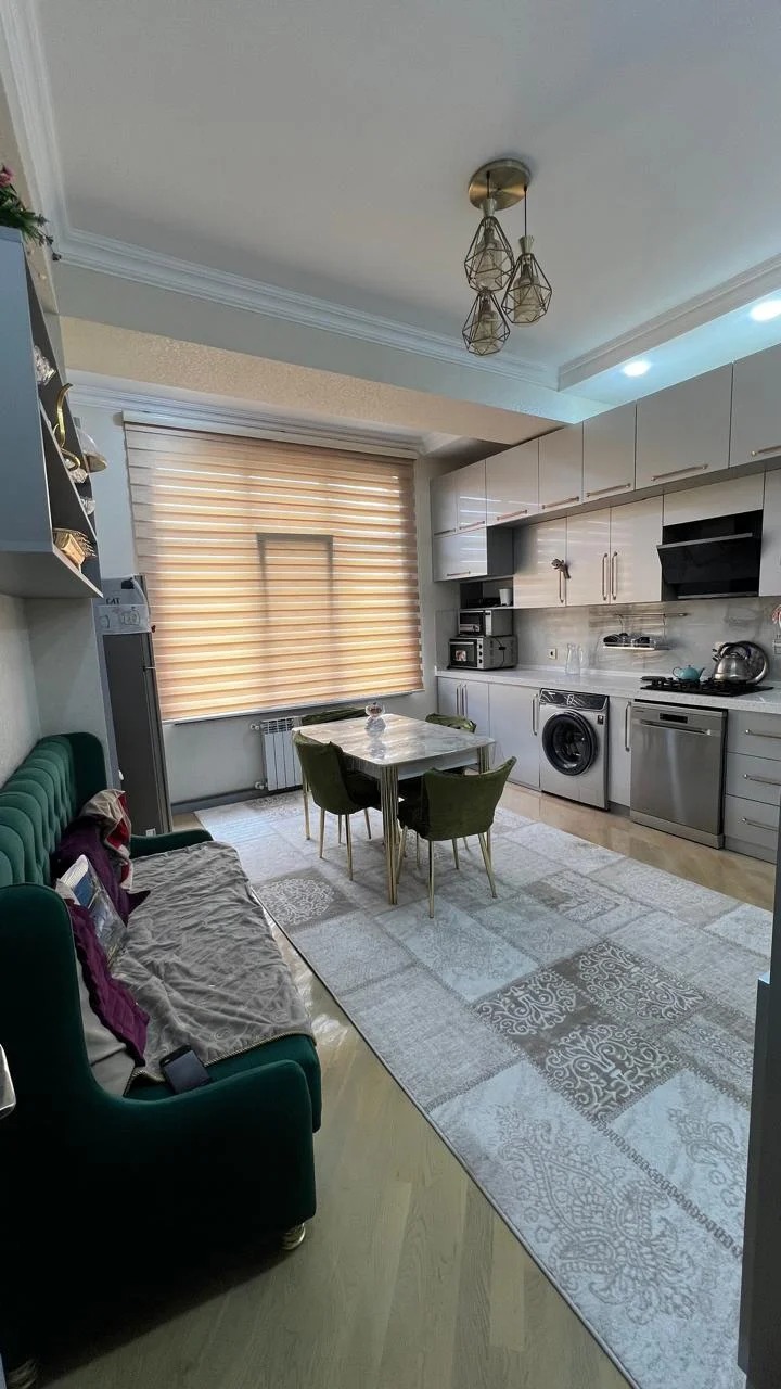 Kirayə 4 otaqlı Mənzil 144 m² Nəsimi r. Nizami m. – şəkil 18