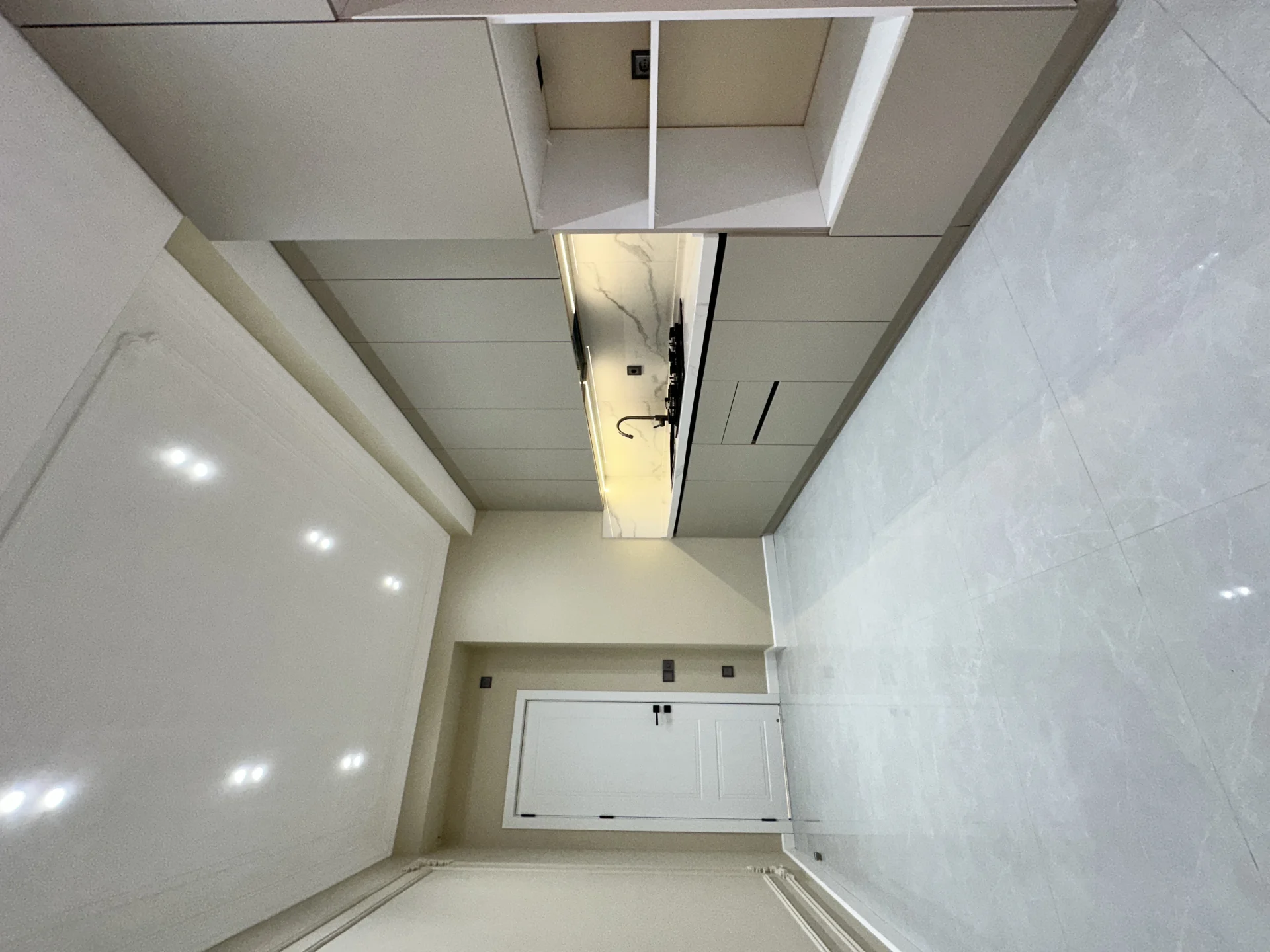 Satılır 2 otaqlı Mənzil 76 m² Nizami r.