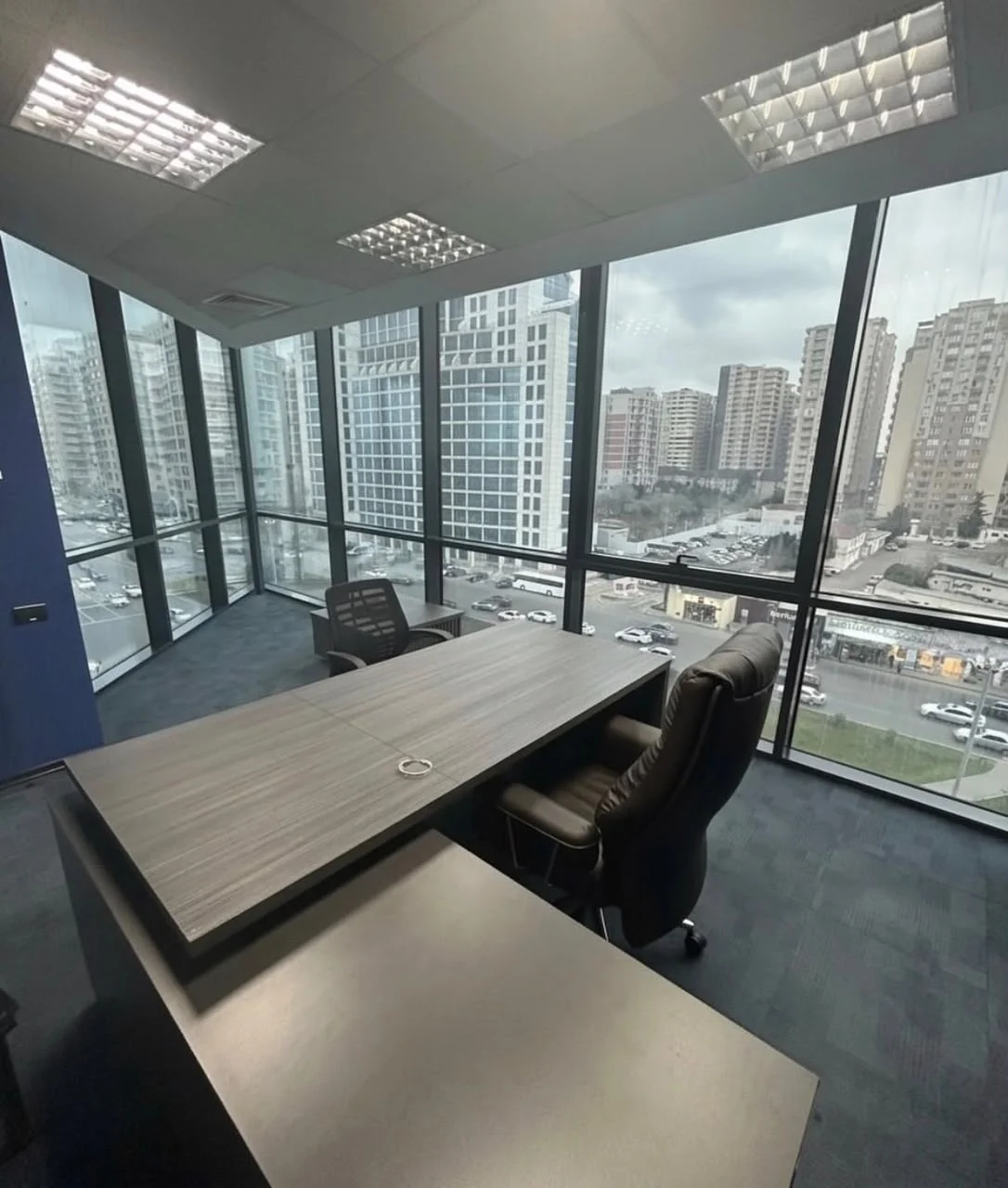 For rent 6-room Office 400 m² Nəsimi dist. 8 Noyabr metro – şəkil 1
