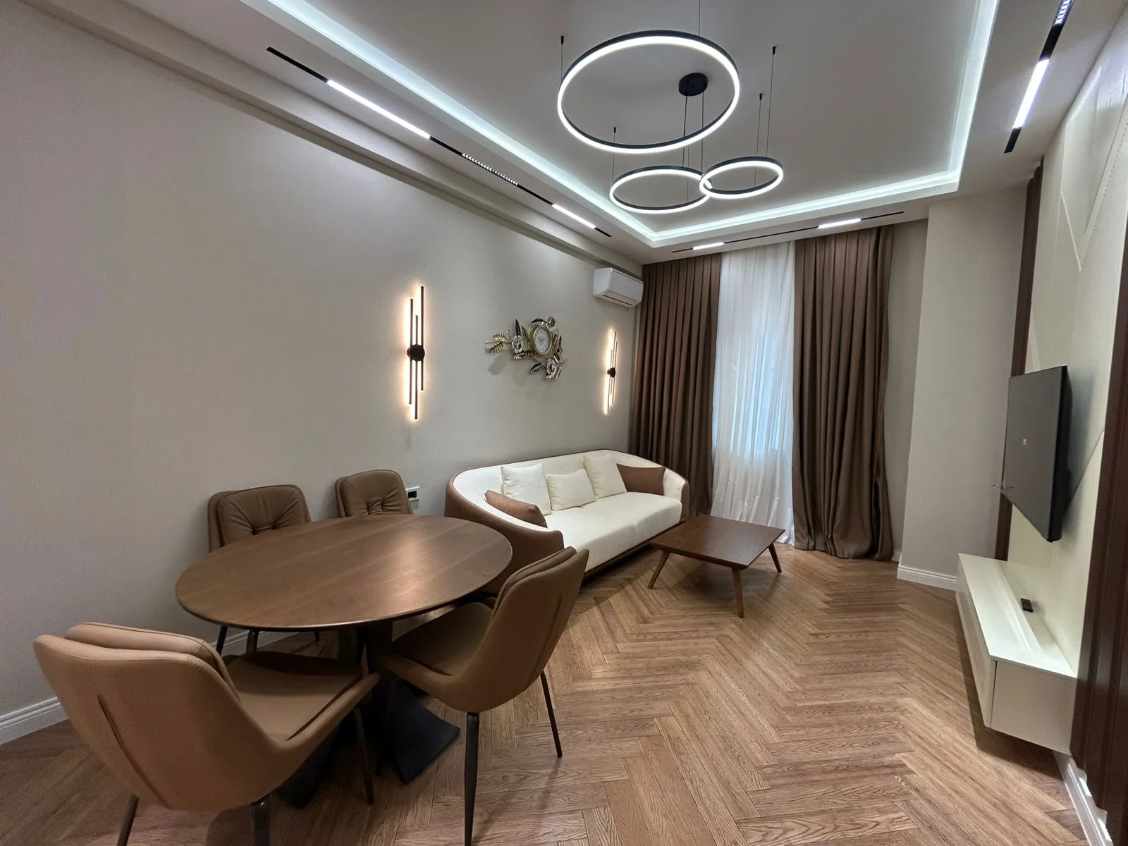Kirayə 2 otaqlı Mənzil 70 m² Yasamal r. Elmlər Akademiyası m. – şəkil 5