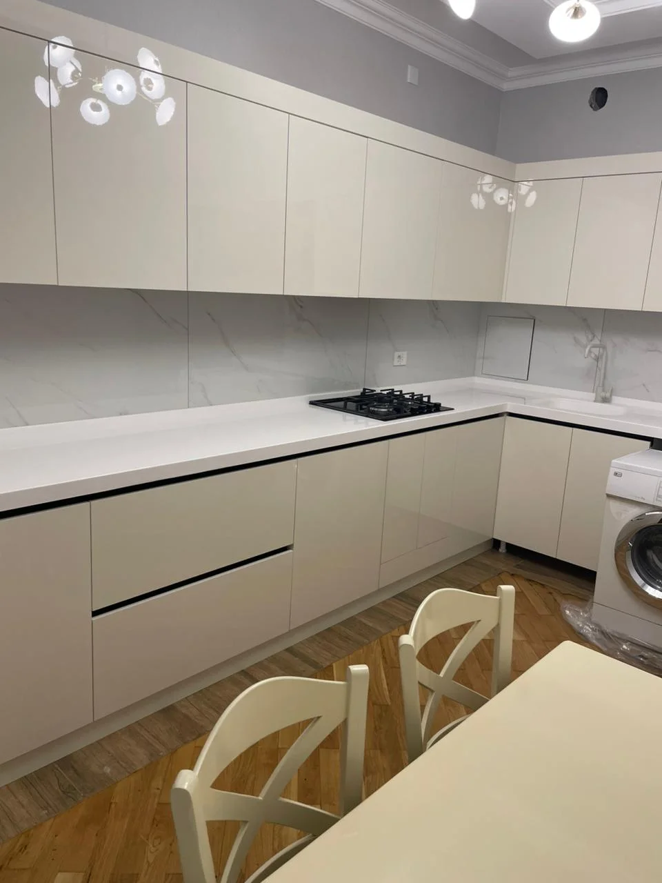 Kirayə 2 otaqlı Mənzil 70 m² Nərimanov r. – şəkil 14