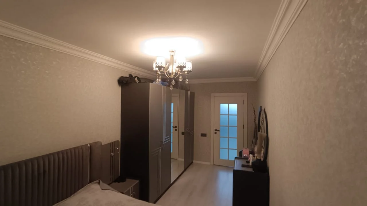 Продаётся 3-комнатная Квартира 104 m² Yasamal р-н Elmlər Akademiyası м. – şəkil 2