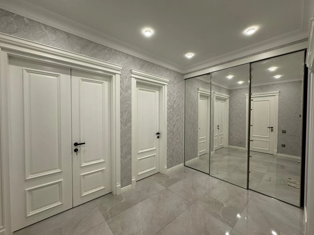 Kirayə 2 otaqlı Mənzil 91 m² Xətai r.