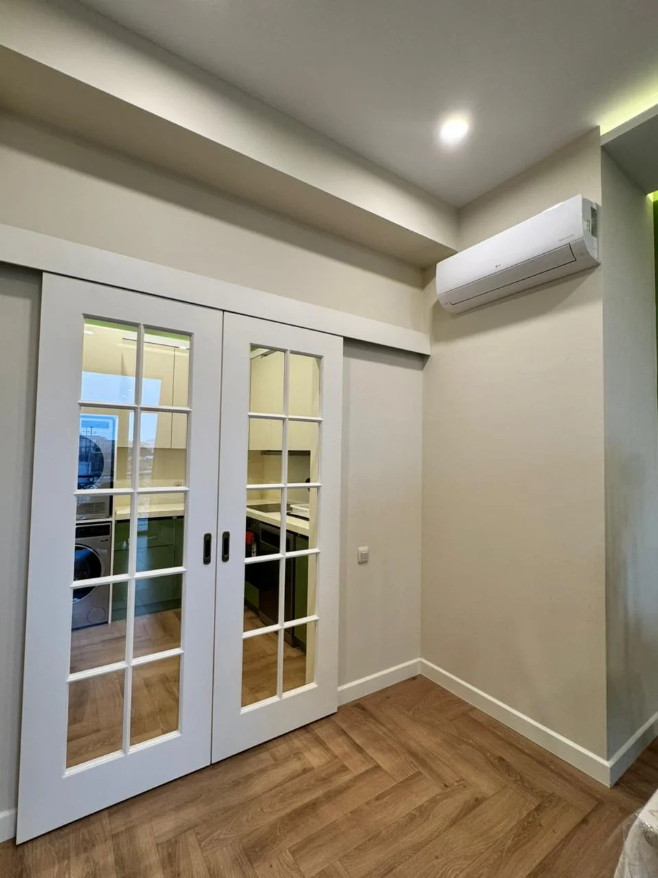 Kirayə 2 otaqlı Mənzil 70 m² Xətai r.