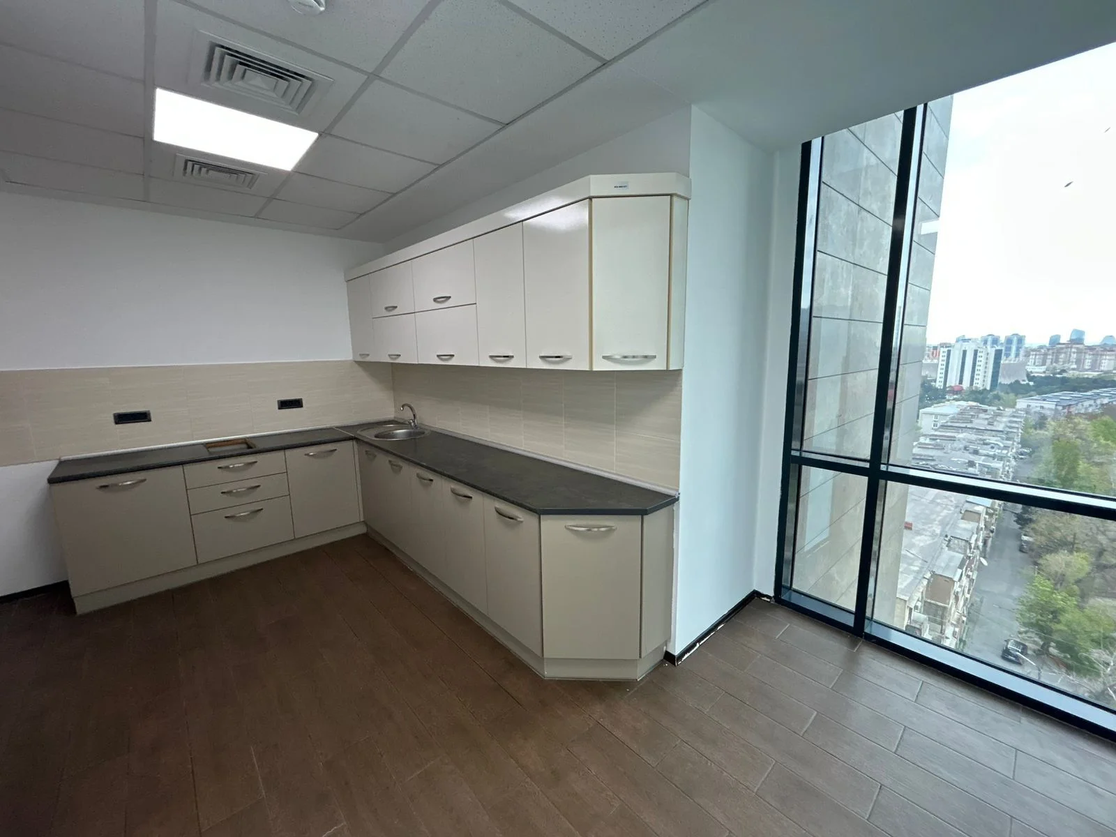 For rent 20-room Office 600 m² Nəsimi dist. – şəkil 3