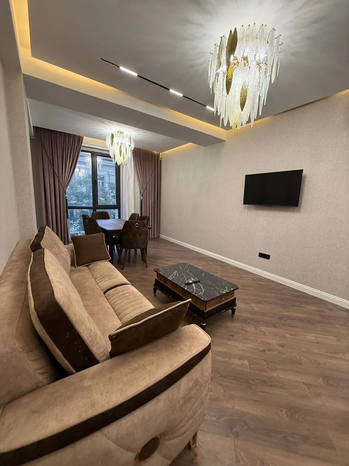 Kirayə 2 otaqlı Mənzil 85 m² Nəsimi r.