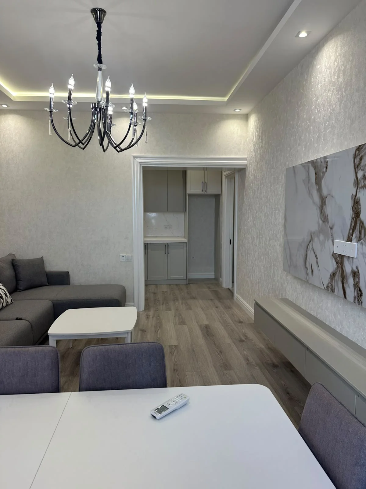 Kirayə 3 otaqlı Mənzil 100 m² Nərimanov r.