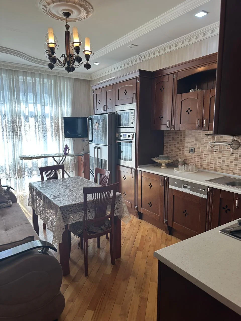 Kirayə 3 otaqlı Mənzil 130 m² Nərimanov r. Nərimanov m. – şəkil 12