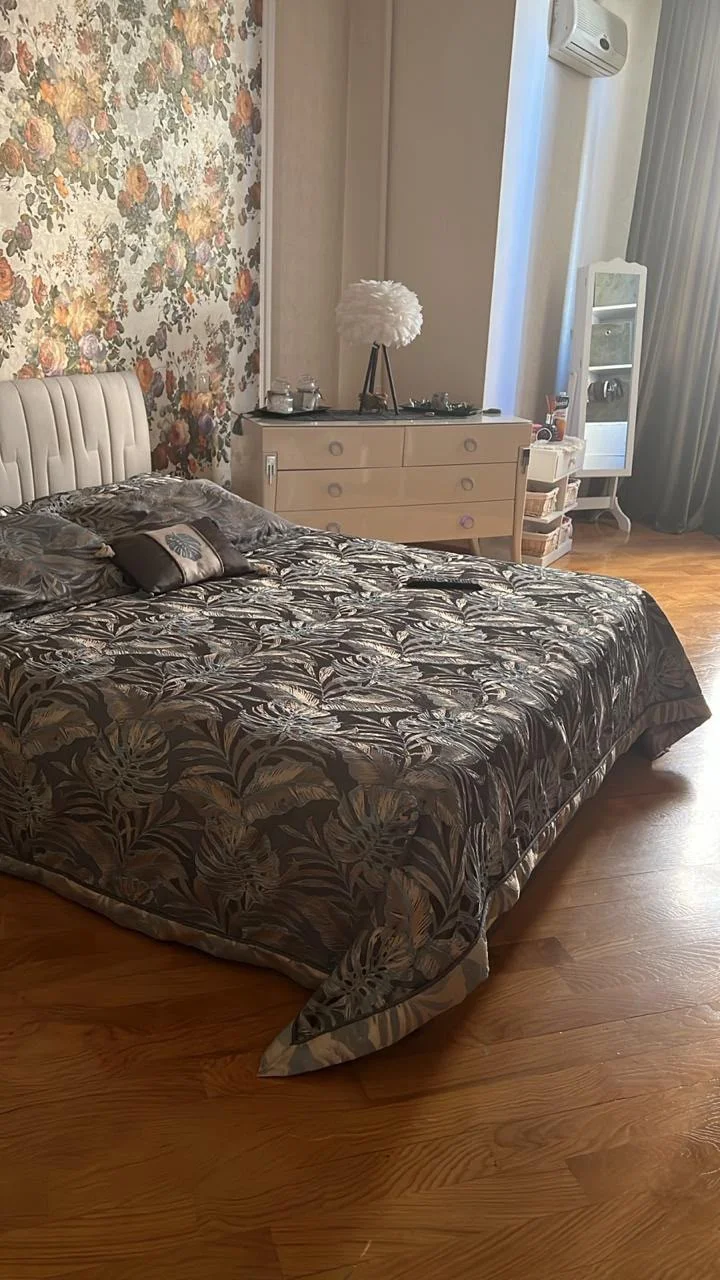 Kirayə 3 otaqlı Mənzil 140 m² Yasamal r. – şəkil 3