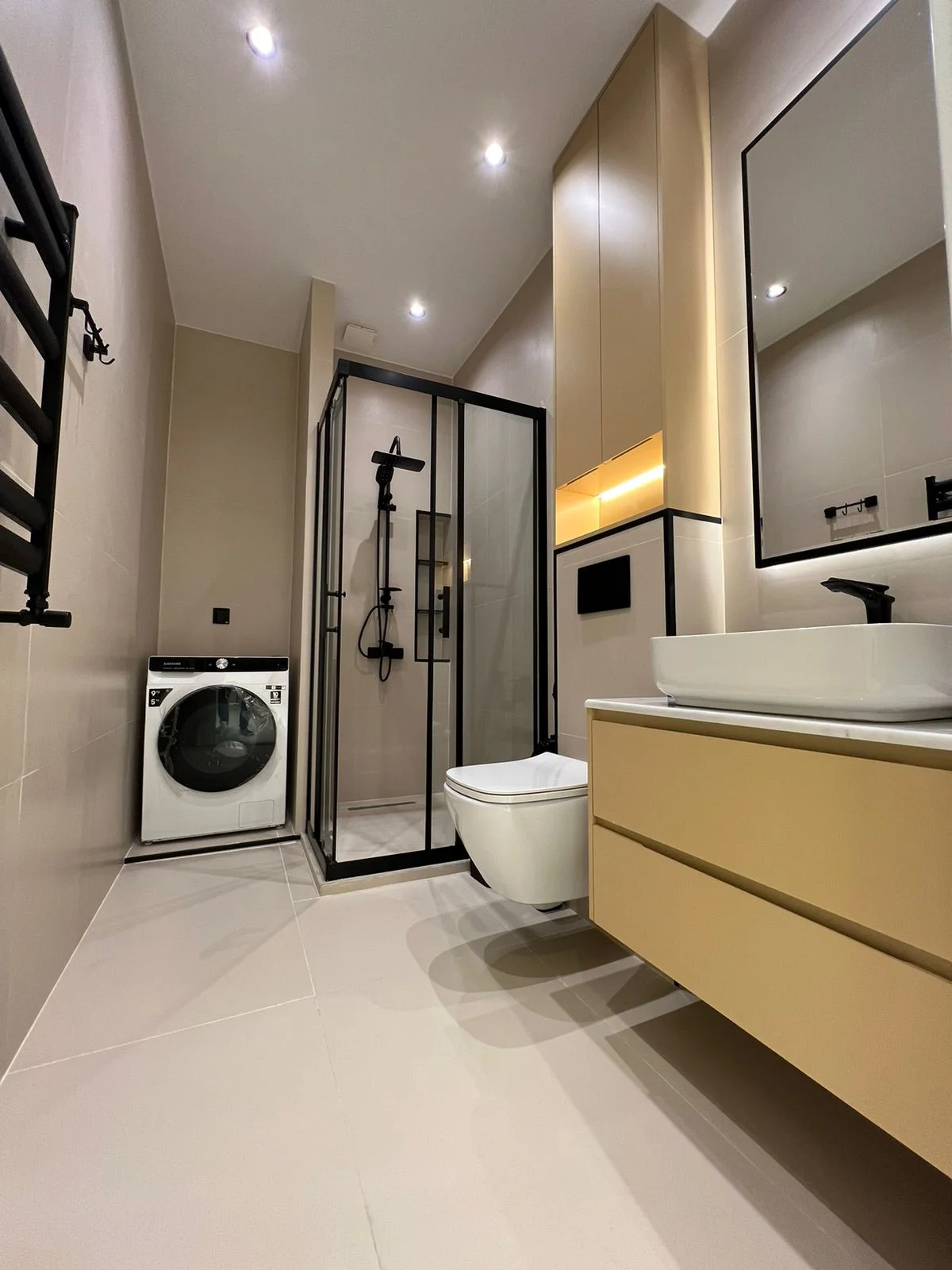 Kirayə 3 otaqlı Mənzil 95 m² Xətai r.