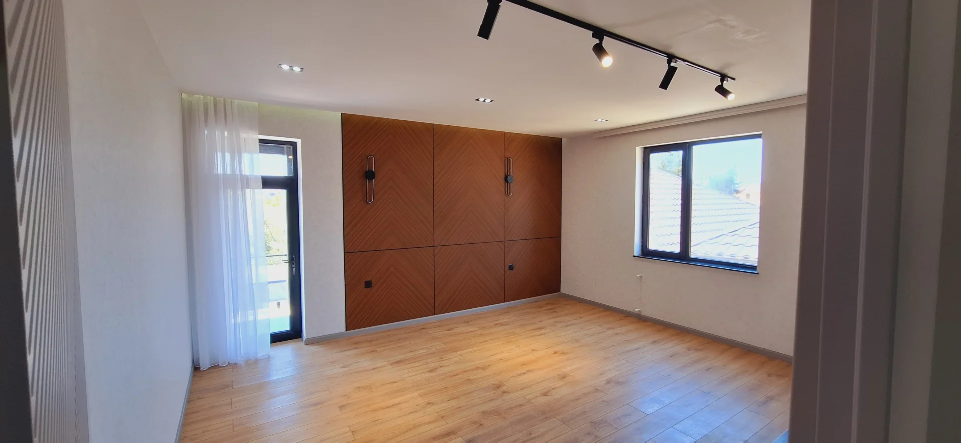 Satılır 5 otaqlı Həyət evi / Bağ evi 230 m² Abşeron r.