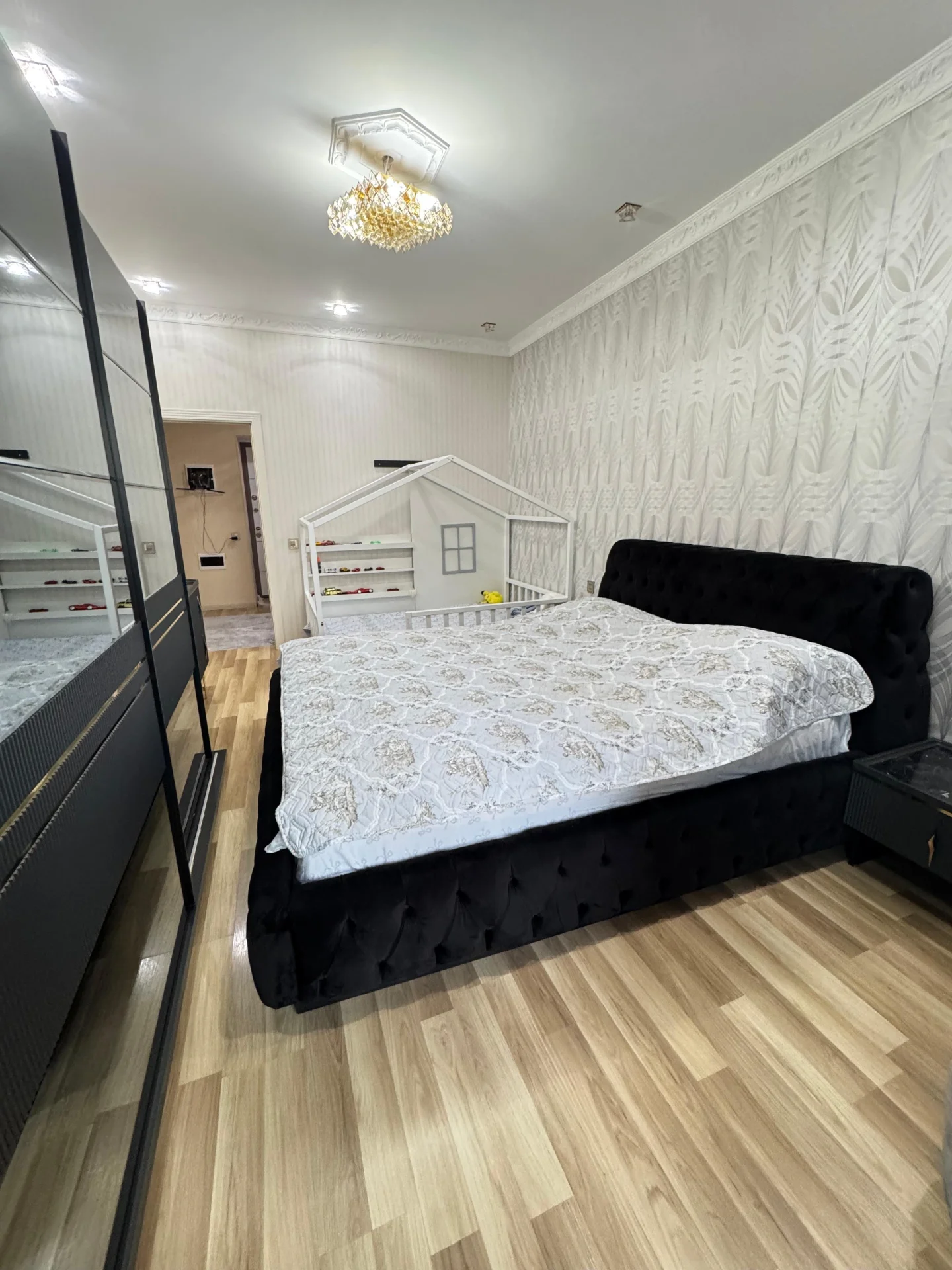 Satılır 2 otaqlı Mənzil 100 m² Yasamal r.