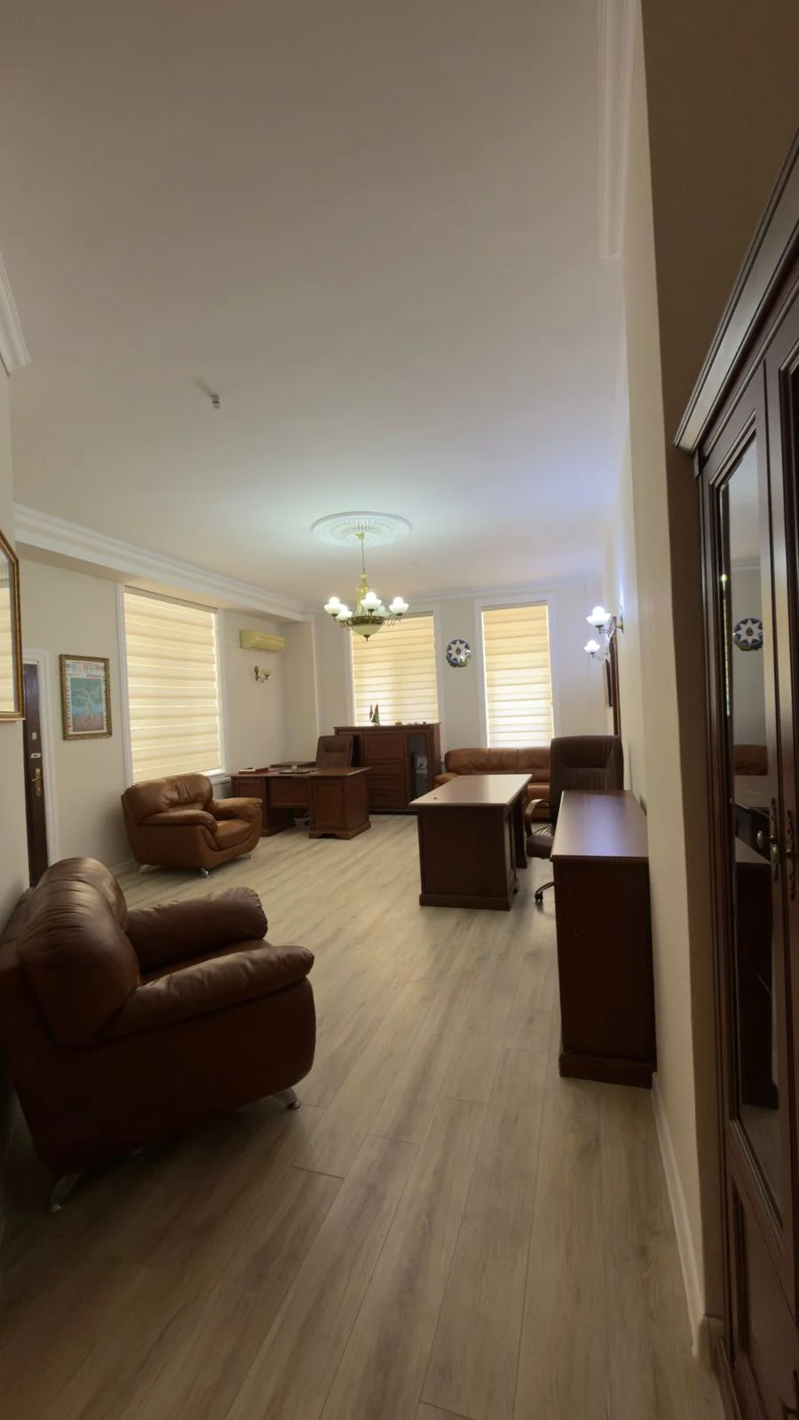 Kiralık 3 odalı Ofis 90 m² Yasamal ilçesi Nizami metro – şəkil 2
