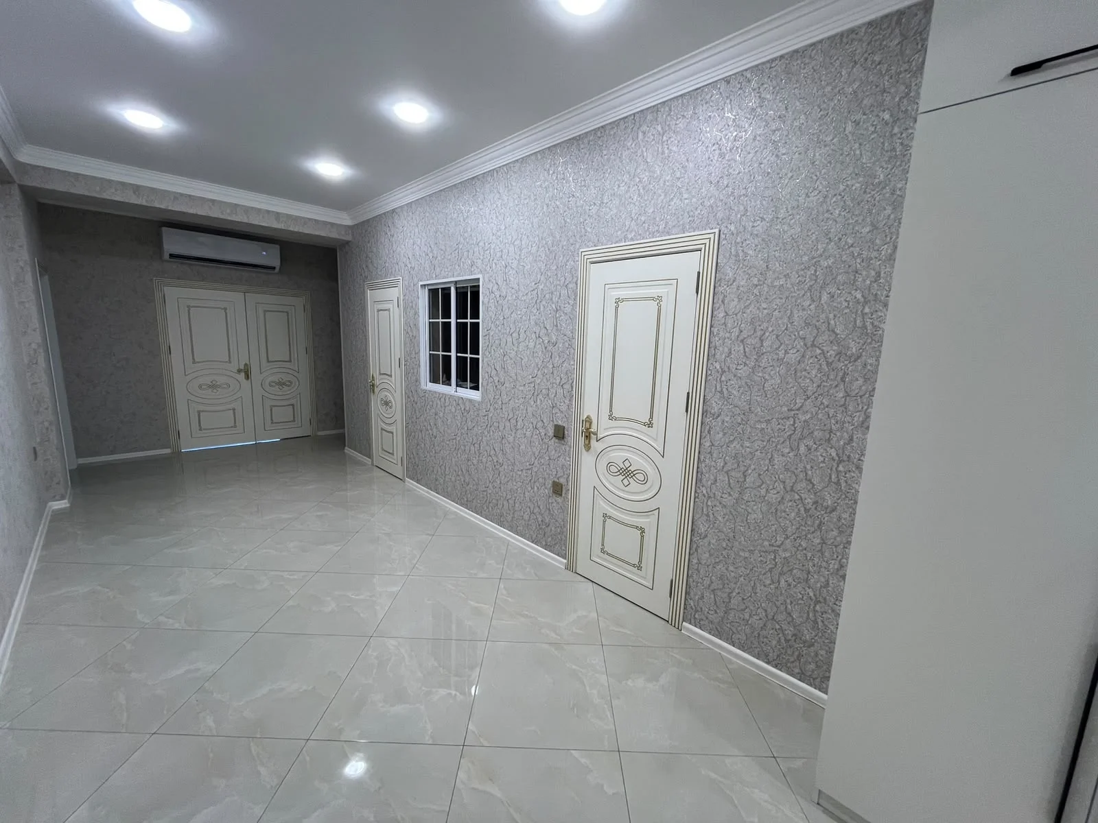 Satılır 3 otaqlı Mənzil 110 m² Nəsimi r. – şəkil 4