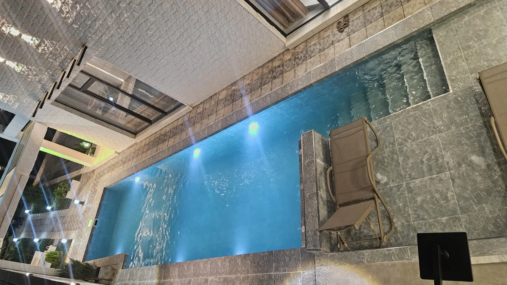 Satılır 4 otaqlı Həyət evi / Bağ evi 180 m² Xəzər r.