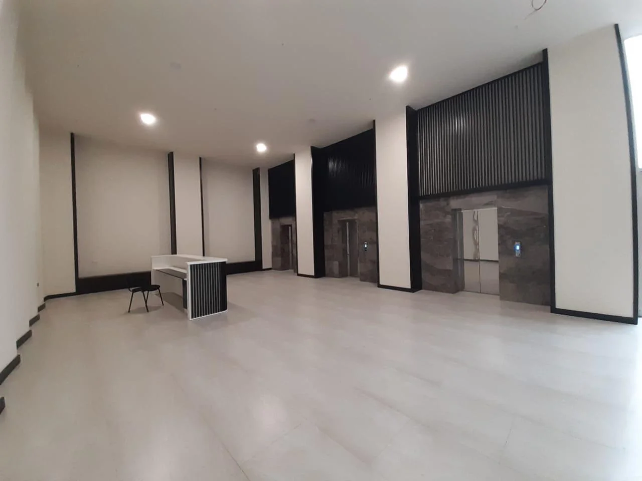 Kirayə 2 otaqlı Mənzil 108 m² Bakı – şəkil 8