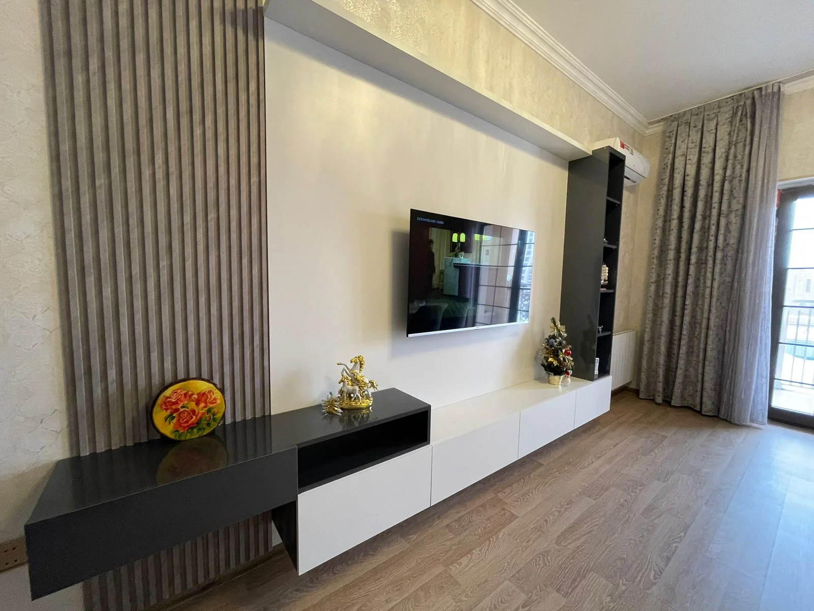 Kirayə 3 otaqlı Mənzil 120 m² Nəsimi r.